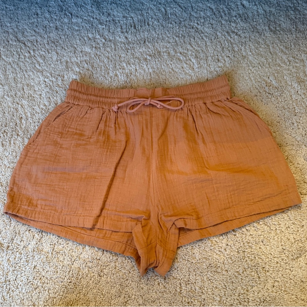 Burnt orange Billabong shorts